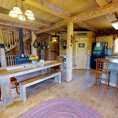 Canyon View Family Cabin, Deck, Tv Room, Games, Bbq, Campfire Monticello Luaran gambar