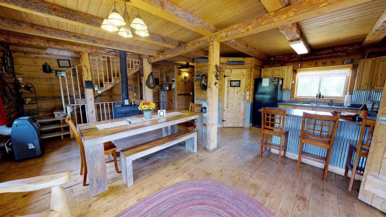 Canyon View Family Cabin, Deck, Tv Room, Games, Bbq, Campfire Monticello Luaran gambar