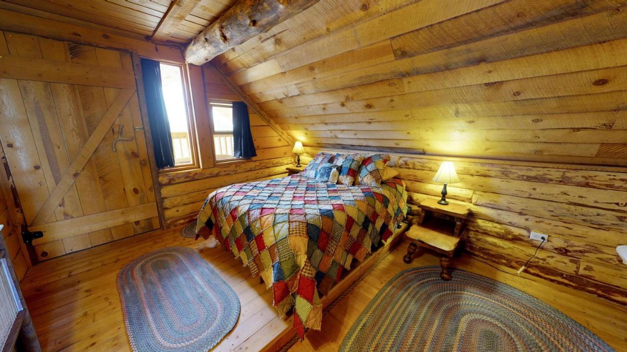 Canyon View Family Cabin, Deck, Tv Room, Games, Bbq, Campfire Monticello Luaran gambar